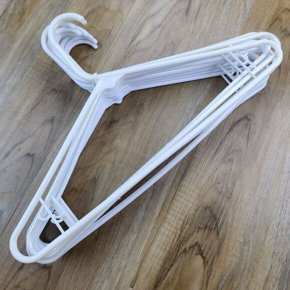 Vintage Other - 💜Pack of 45 Assorted Plastic Hangers